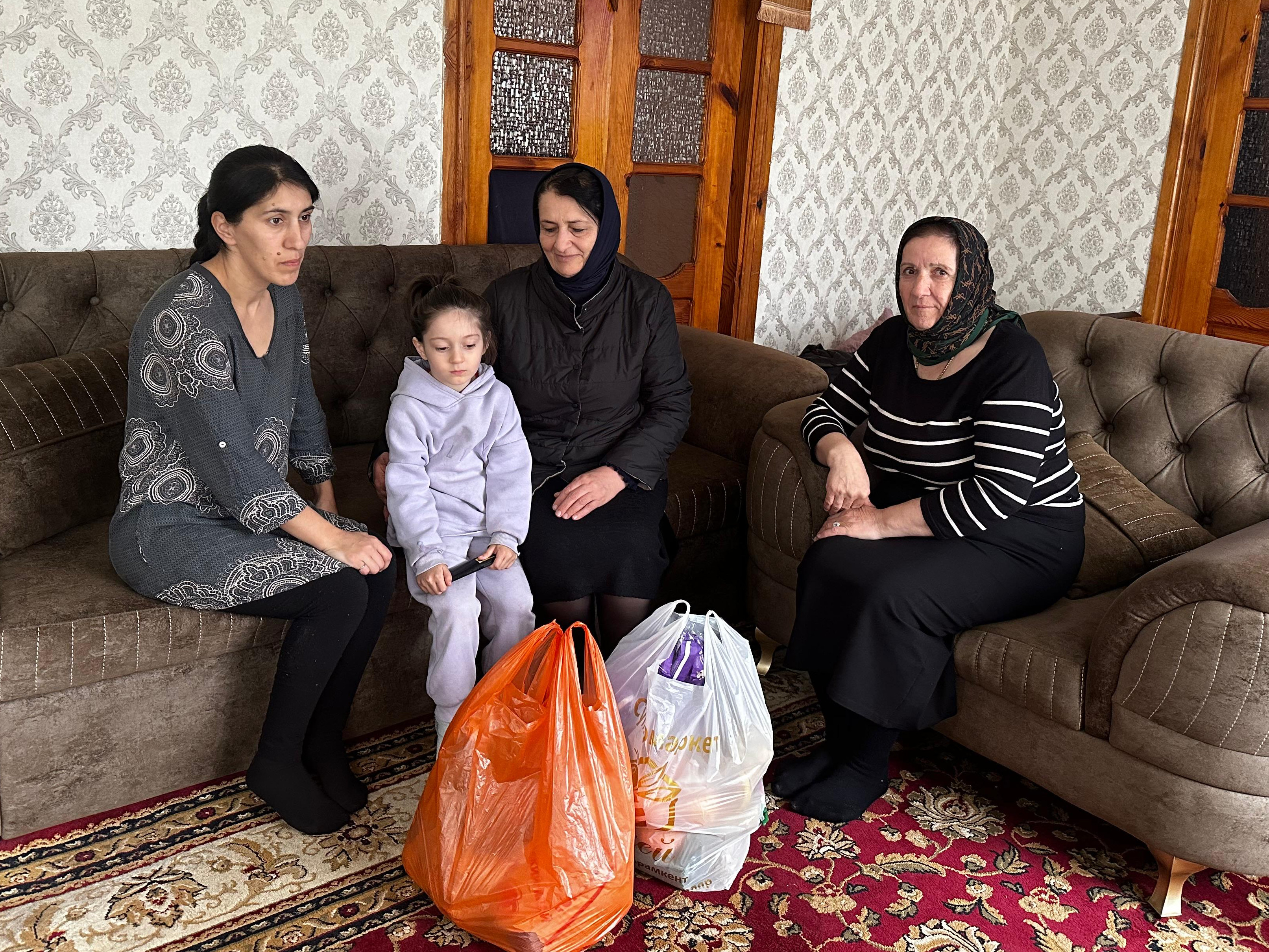 Посещение многодетных семей и семей участников СВО